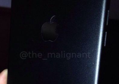 Apple подготвя черен iPhone 7: Детайли в снимки